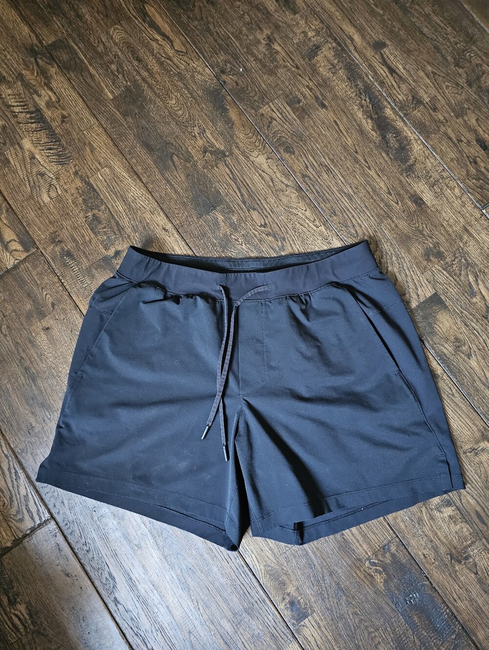 Lululemon Mens Zeroed In Shorts Size Large Black